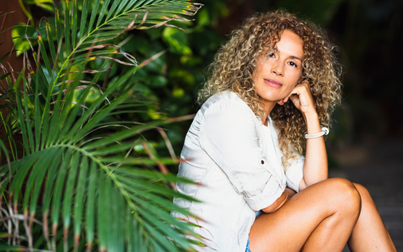 Stronger, Healthier, Faster‑Growing Hair: What Evidence‑Backed “Hacks” Actually Work?