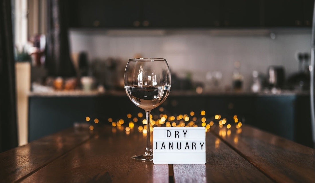 A Minerals-First Dry January: Feel Clear & Hydrated All Month